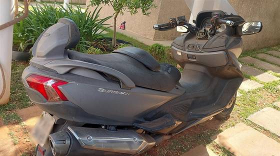 SUZUKI BURGMAN 650 